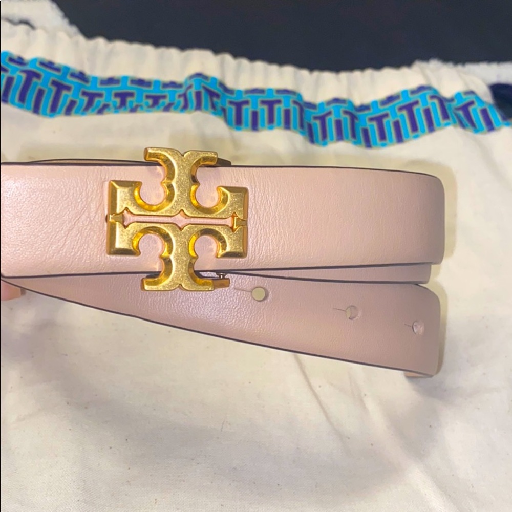 Tory Burch 1inch Kira belt Devon Sand